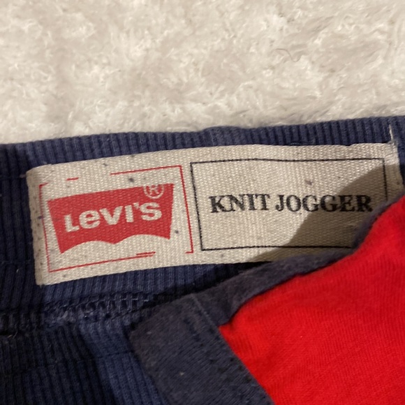 Nice no sleeves  shirt for boys   |. - Picture 2 of 3